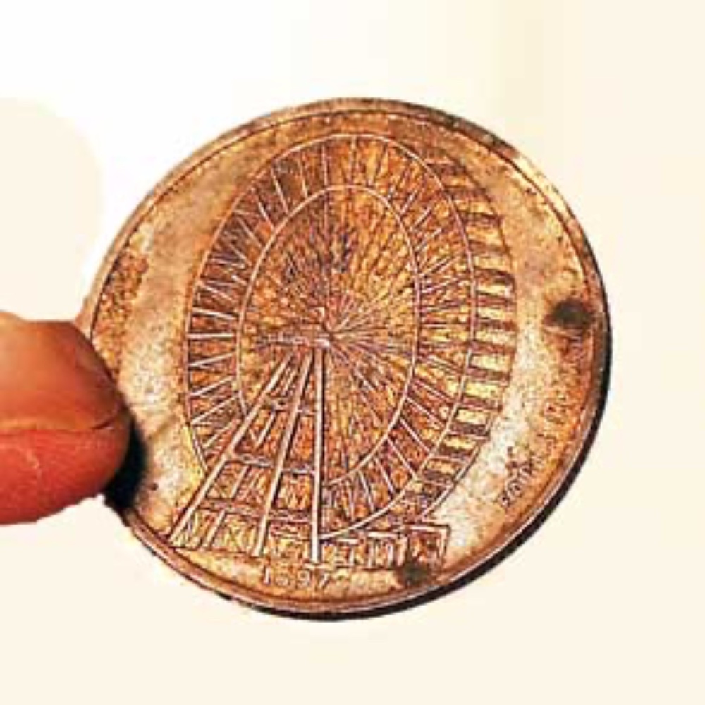 COIN, EARL'S COURT 1897 LONDON, FERRIS WHEEL BRITISH COMMEMORATIVE